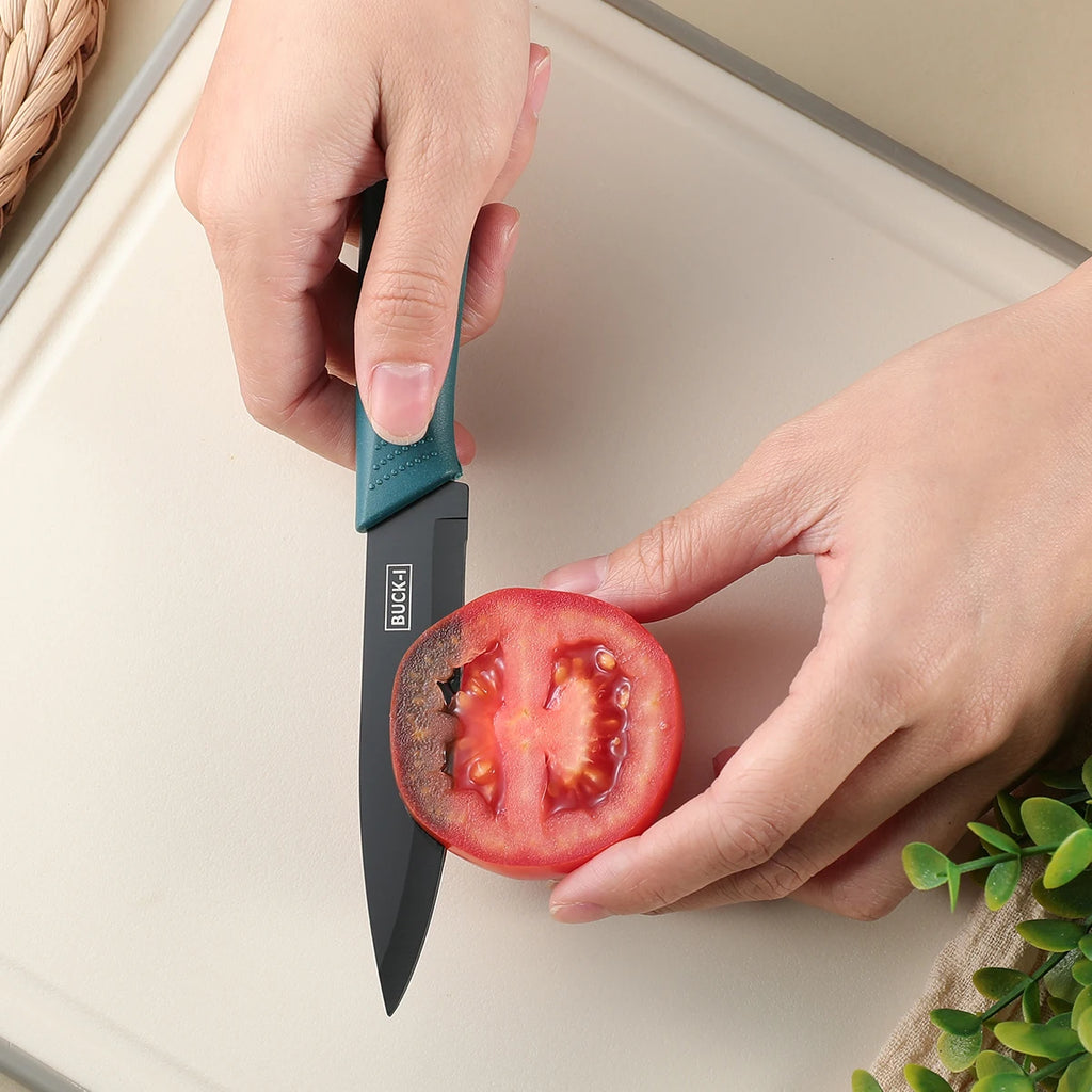 Kitchen knife set, including a small utility knife, chef's knife, and fruit knife with knife covers, for cutting meat, vegetable