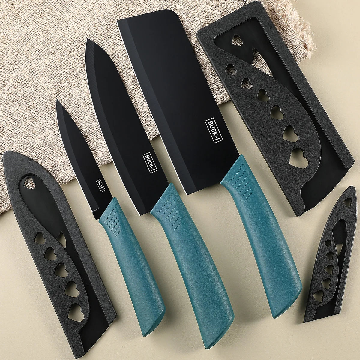 Kitchen knife set, including a small utility knife, chef's knife, and fruit knife with knife covers, for cutting meat, vegetable