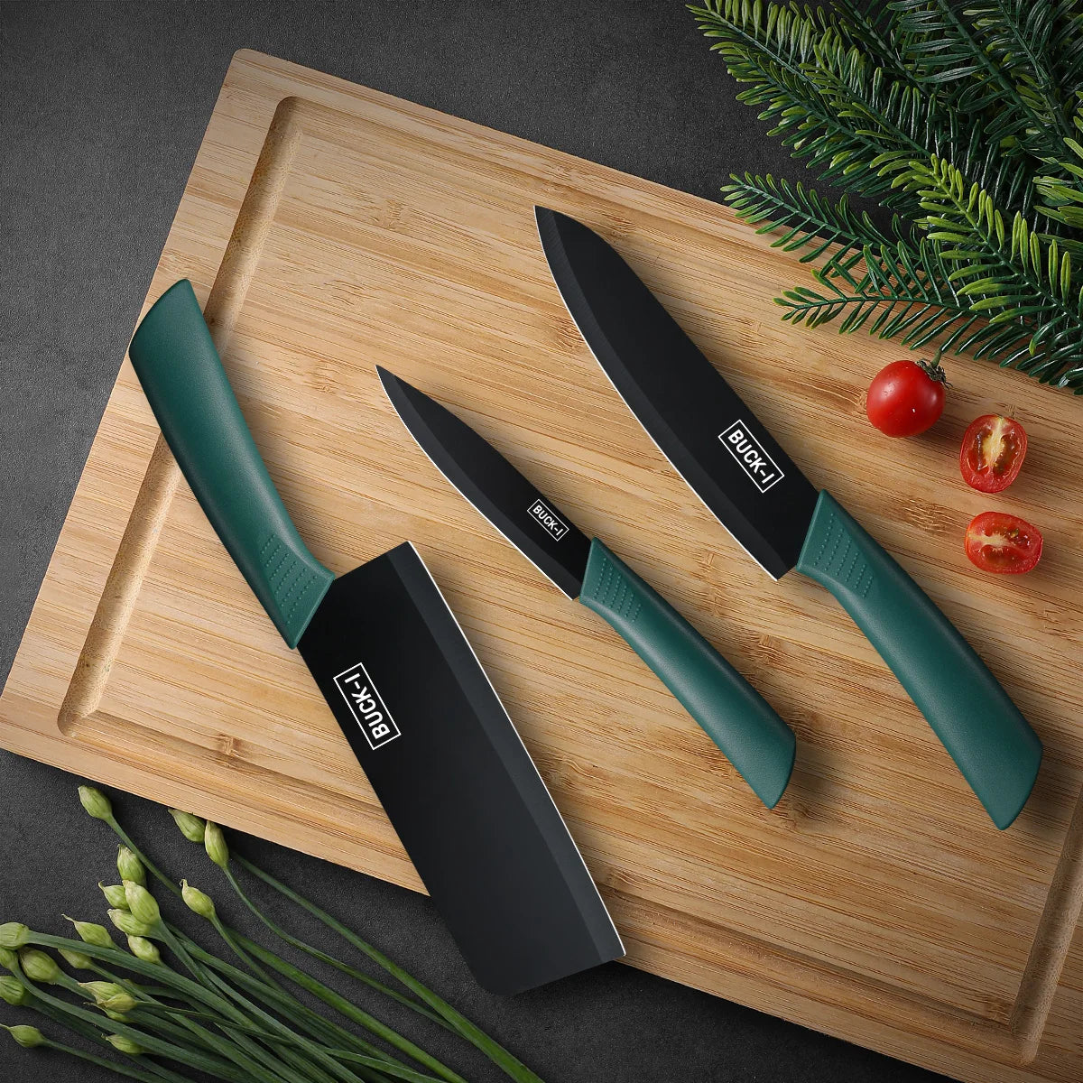 Kitchen knife set, including a small utility knife, chef's knife, and fruit knife with knife covers, for cutting meat, vegetable